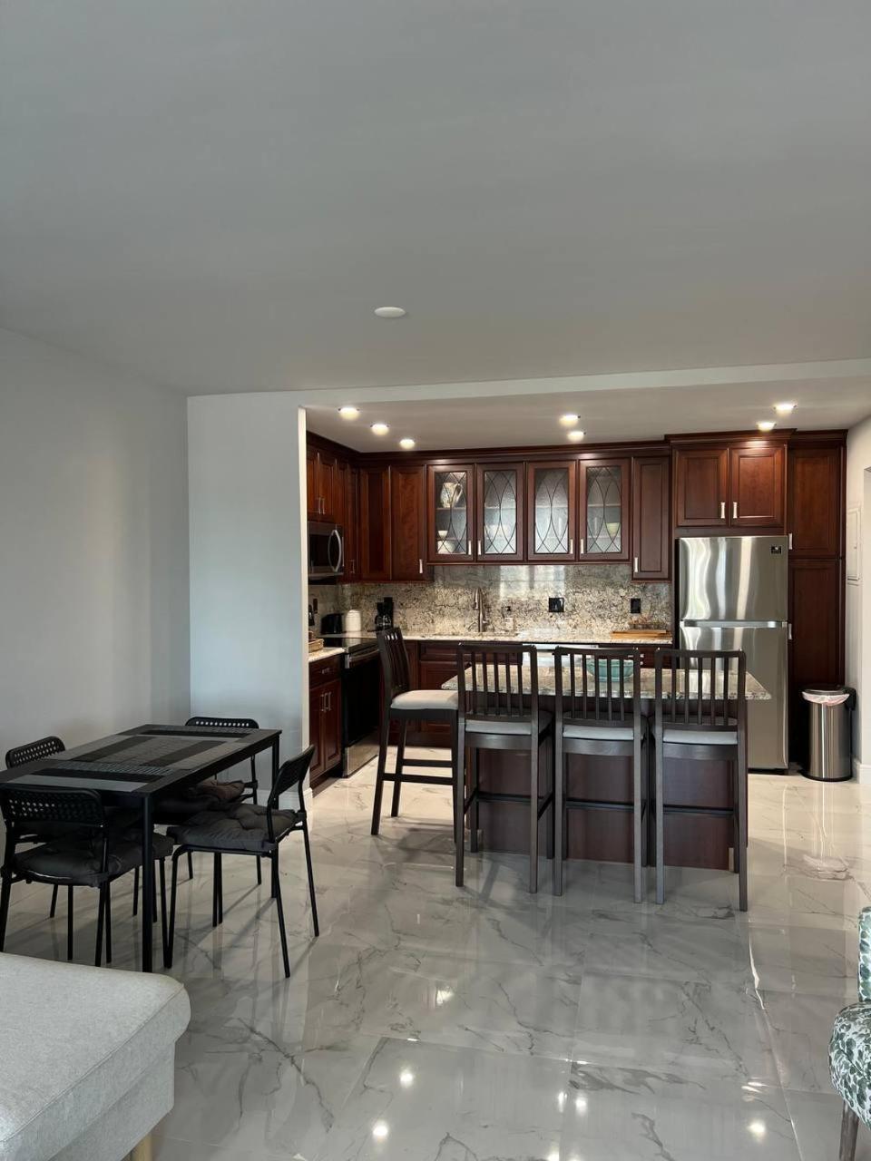Sunny Isles Beach Spacious Apartment Exterior photo
