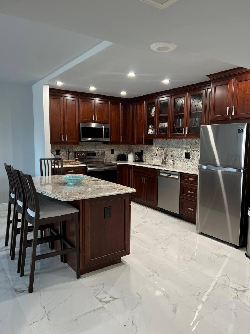 Sunny Isles Beach Spacious Apartment Exterior photo